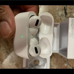 Apple AirPod pro